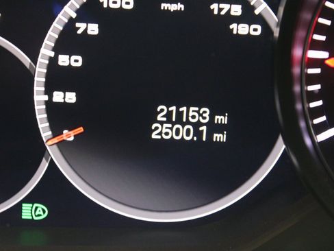 Used 2023 Porsche Cayenne S image 38