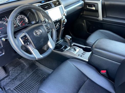 Used 2022 Toyota 4Runner TRD Sport w/ Technology Package RWD image 11