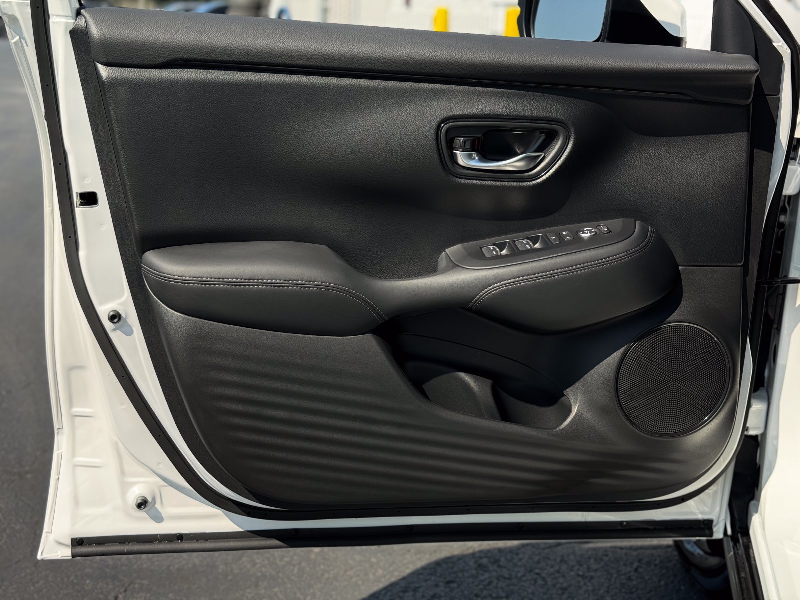 New 2027 Honda HR-V EX-L image 13