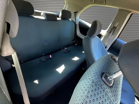 Used 2008 Toyota Yaris 2-Door Hatchback image 20