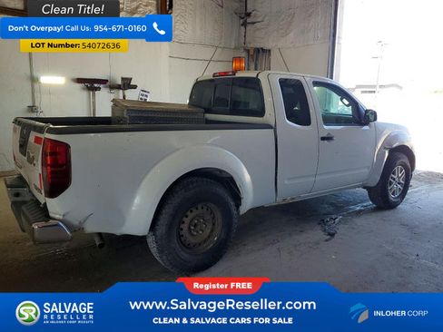 Used 2015 Nissan Frontier SV AWD/4WD image 4