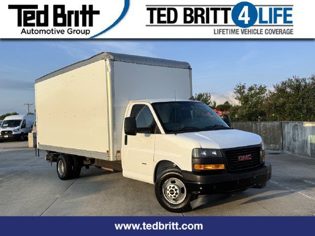 Used 2018 GMC Savana 3500 Extended w/ Power Convenience Package RWD image 1