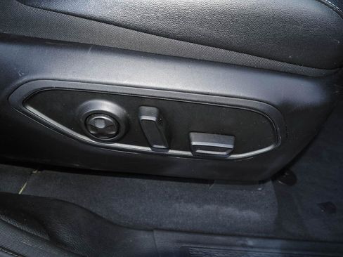 Used 2023 Jeep Grand Cherokee L Limited AWD/4WD image 21