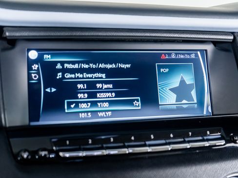 Used 2023 Rolls-Royce Cullinan Black Badge image 46