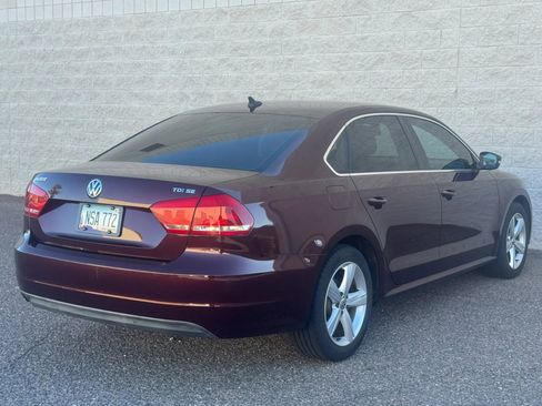 Used 2013 Volkswagen Passat TDI SE FWD image 6