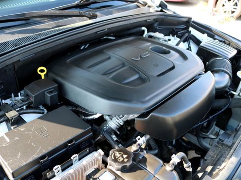 Used 2019 Dodge Durango Citadel w/ Technology Group image 50