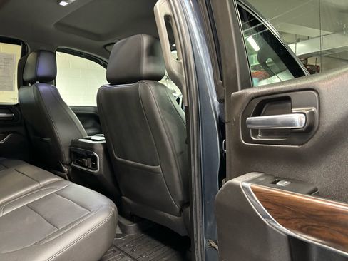 Used 2019 GMC Sierra 1500 SLT w/ SLT Premium Package image 22