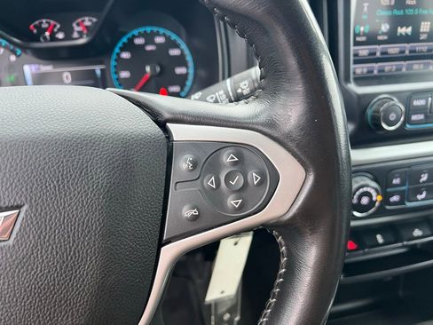 Used 2018 Chevrolet Colorado LT w/ LT Convenience Package image 35