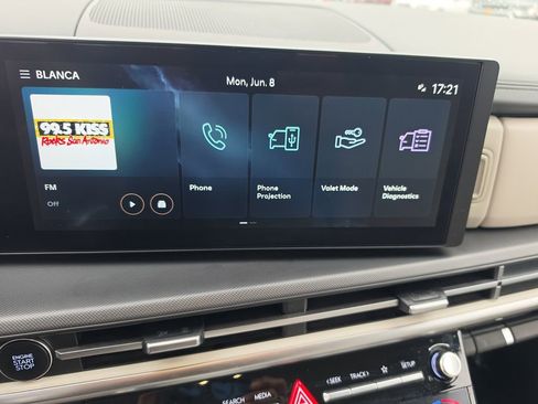 Certified 2024 Hyundai Santa Fe SEL FWD image 17
