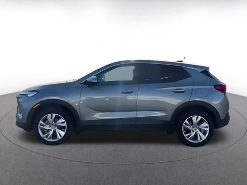 Used 2025 Buick Encore GX Preferred AWD/4WD image 14