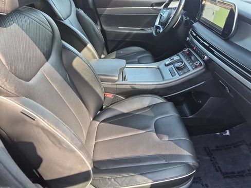Used 2024 Hyundai Palisade SEL FWD image 31