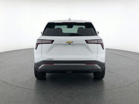 Used 2025 Chevrolet Equinox LT FWD image 7