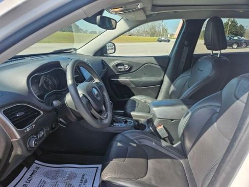 Used 2021 Jeep Cherokee Limited w/ Elite Package image 9