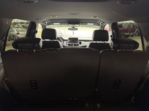 Used 2021 Chevrolet Tahoe LS image 30