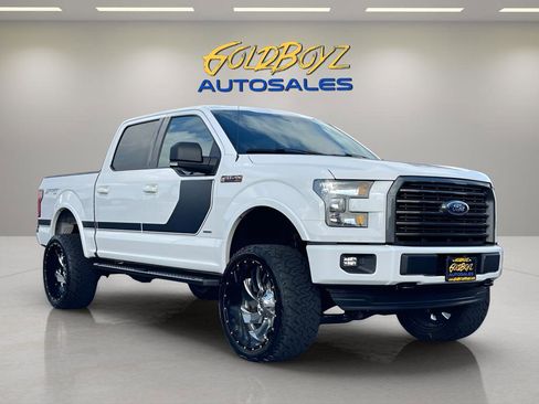 Used 2017 Ford F150 XLT w/ Equipment Group 302A Luxury image 40