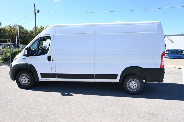 Used 2025 RAM ProMaster 2500 w/ Convenience Group FWD image 26