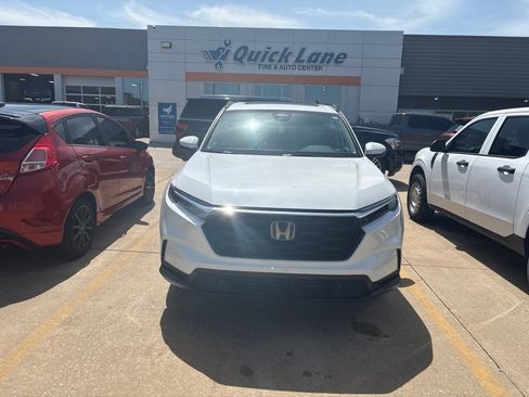 Used 2023 Honda CR-V EX-L image 2