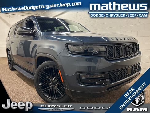 Used 2024 Jeep Wagoneer L Series II w/ Convenience Group I AWD/4WD image 1