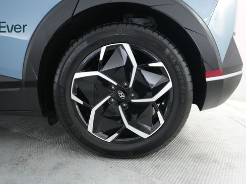 Used 2024 Hyundai Ioniq 5 SEL RWD image 9