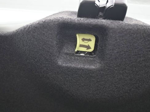 Used 2025 Kia K4 EX image 36