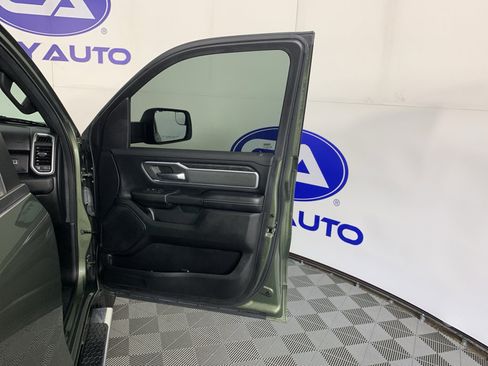 Used 2021 RAM 1500 Big Horn RWD image 38
