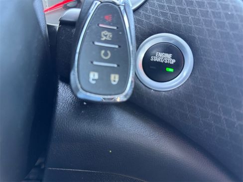 Used 2024 Chevrolet Malibu LT image 31