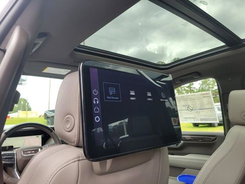 New 2026 GMC Yukon XL Elevation w/ Elevation Premium Package image 31