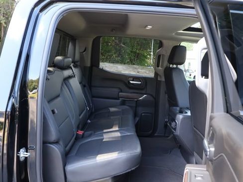 Used 2021 GMC Sierra 1500 SLT w/ SLT Premium Package AWD/4WD image 23