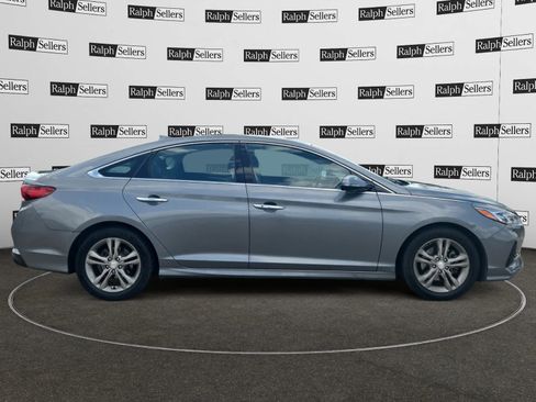 Used 2018 Hyundai Sonata Limited image 7
