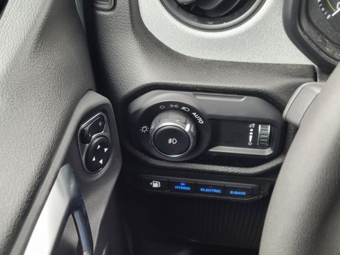 Used 2025 Jeep Wrangler Unlimited Sport S 4xe AWD/4WD image 10