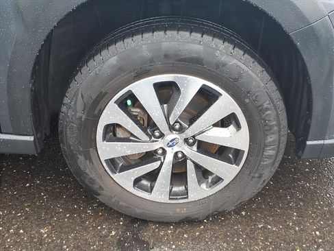 Certified 2023 Subaru Outback Premium image 9