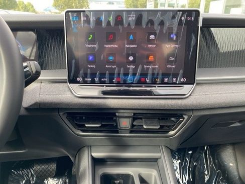 New 2025 Volkswagen Tiguan S image 32