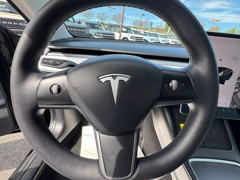 Used 2021 Tesla Model 3 Long Range image 14