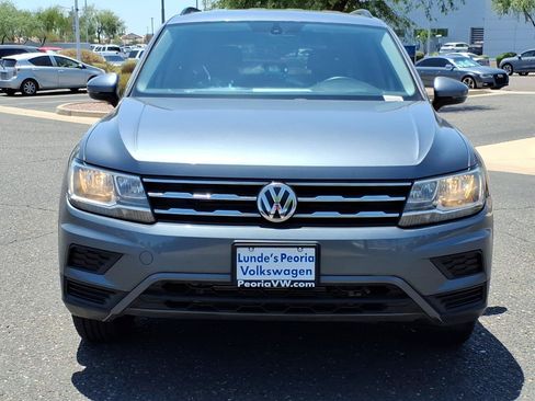 Used 2021 Volkswagen Tiguan SE AWD/4WD image 2