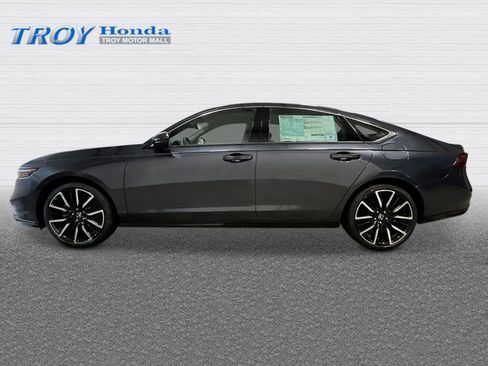 New 2026 Honda Accord Touring image 2