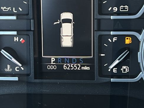 Used 2018 Toyota Tundra SR5 image 19