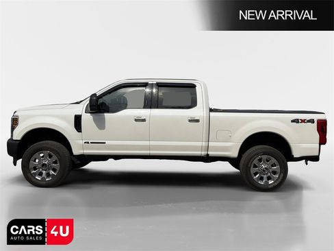Used 2019 Ford F250 Lariat w/ Lariat Ultimate Package image 4