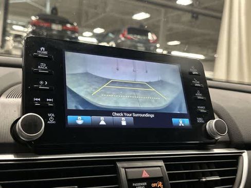 Used 2019 Honda Accord EX-L image 23
