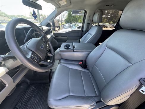 Used 2023 Ford F350 XL RWD image 11
