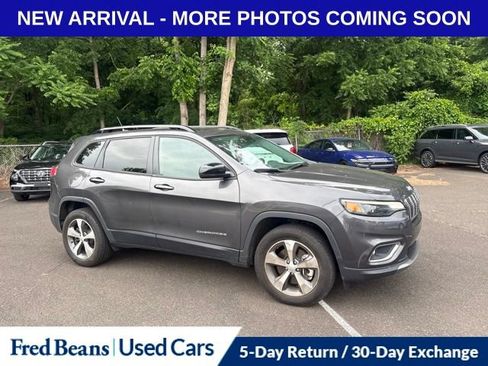 Used 2022 Jeep Cherokee Limited AWD/4WD image 4