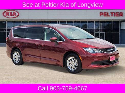 Used 2020 Chrysler Voyager Lxi FWD image 1