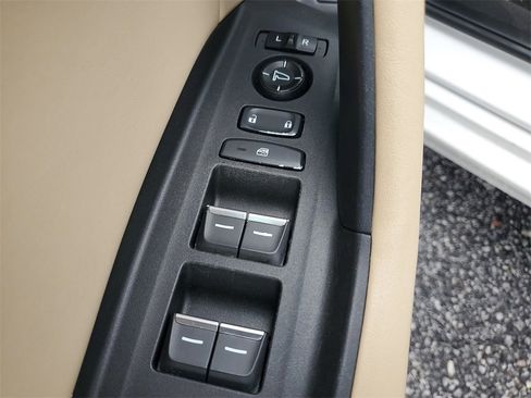 Certified 2022 Acura TLX w/ Technology Package image 18