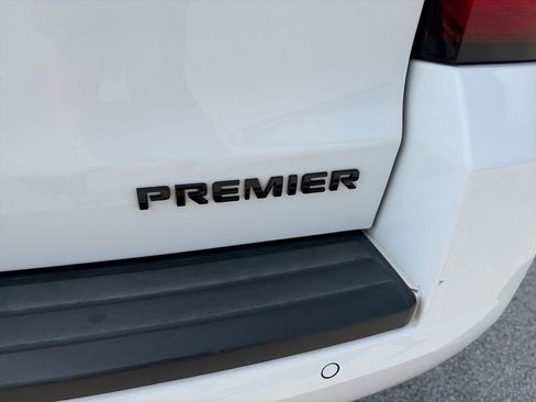 Used 2019 Chevrolet Tahoe Premier AWD/4WD image 39