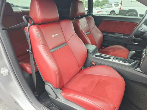 Used 2014 Dodge Challenger SRT8 w/ Harman/Kardon Audio Group RWD image 16