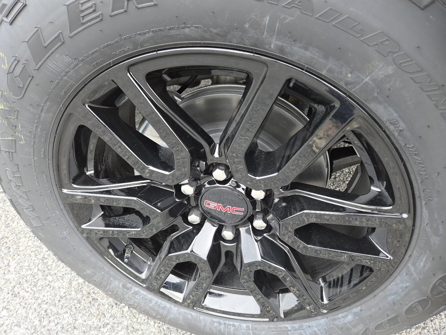 New 2026 GMC Sierra 1500 Elevation w/ Elevation Premium Package AWD/4WD image 14