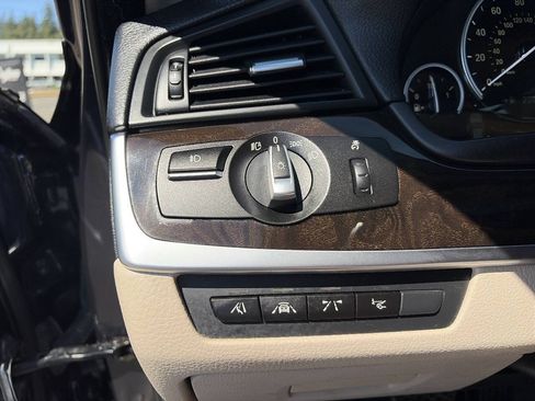 Used 2016 BMW 535i xDrive Sedan AWD/4WD image 38
