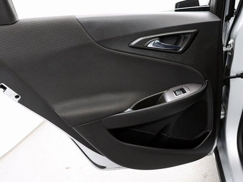 Used 2018 Chevrolet Malibu LT image 26