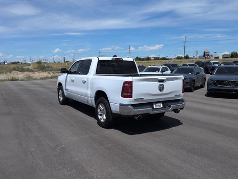 Used 2024 RAM 1500 Laramie AWD/4WD image 5