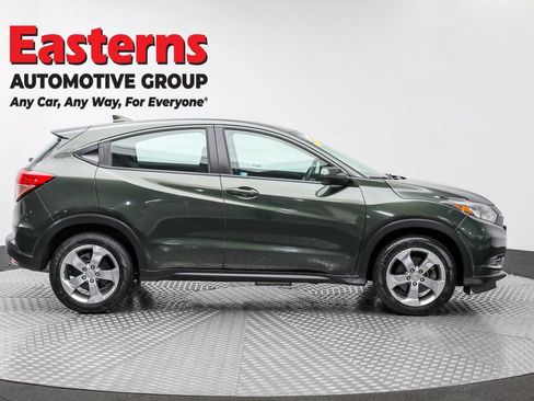 Used 2018 Honda HR-V LX image 4