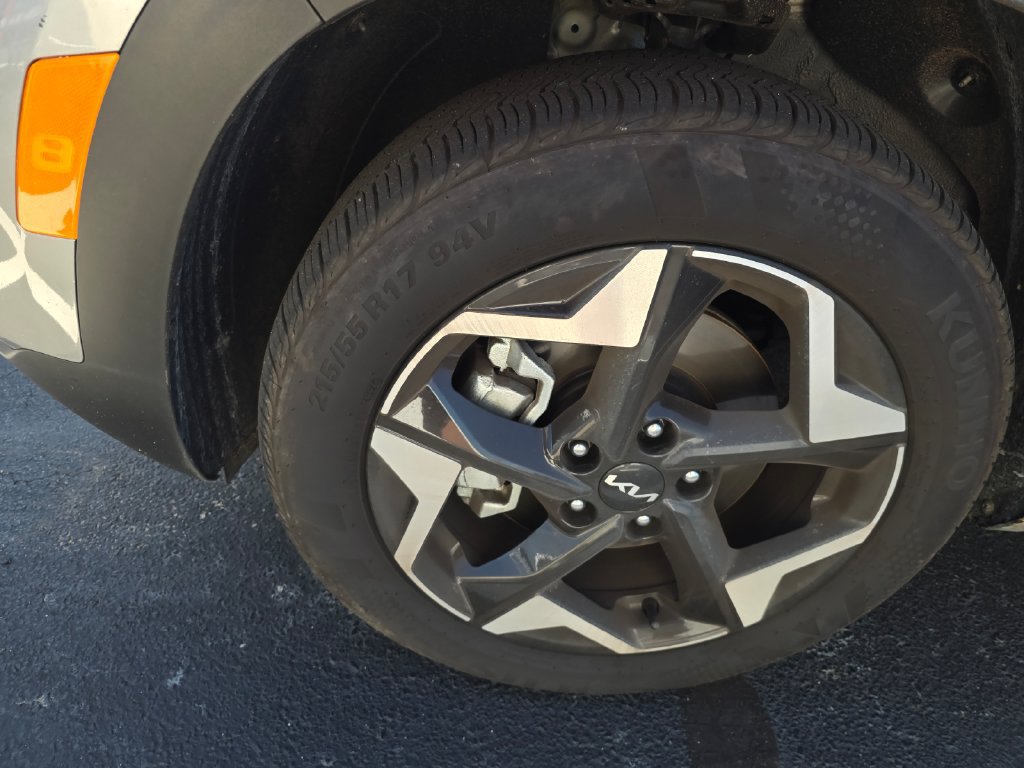 Certified 2026 Kia Seltos S AWD/4WD image 7